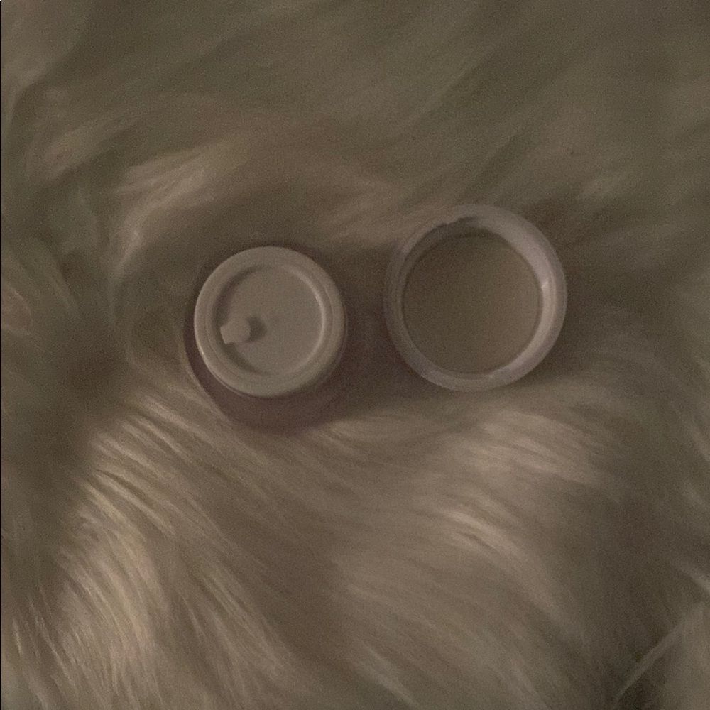 New Marc Jacobs Youthquake Cream - Picture 11 of 11